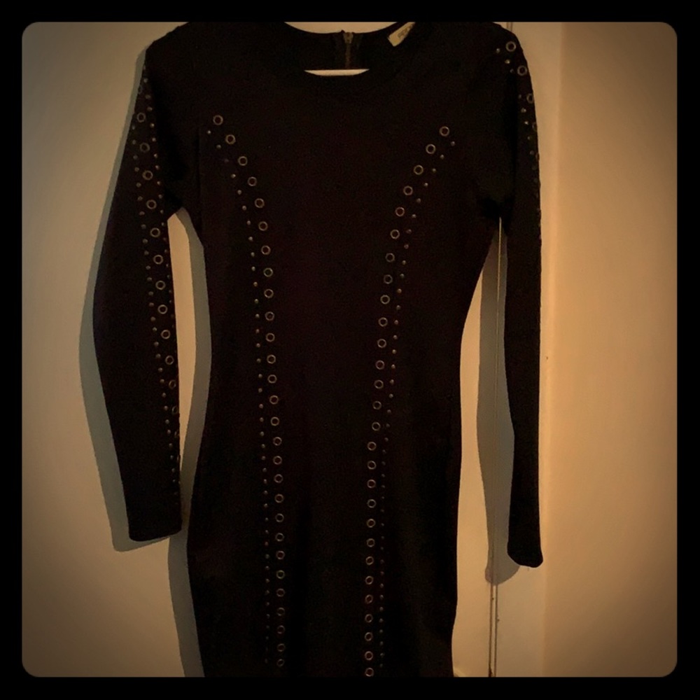 Women’s dress